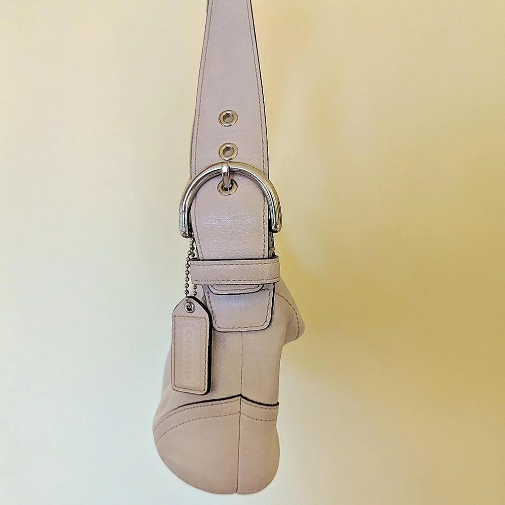 Y2K Vintage Coach Soho Mini Hobo In Cream Leather